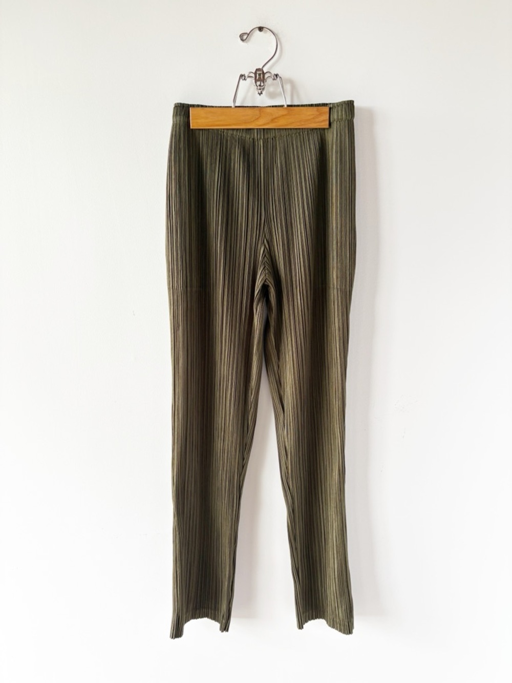 Pleats Please Issey Miyake Olive Green Pleated Straight Leg Pants - Japan Size 3